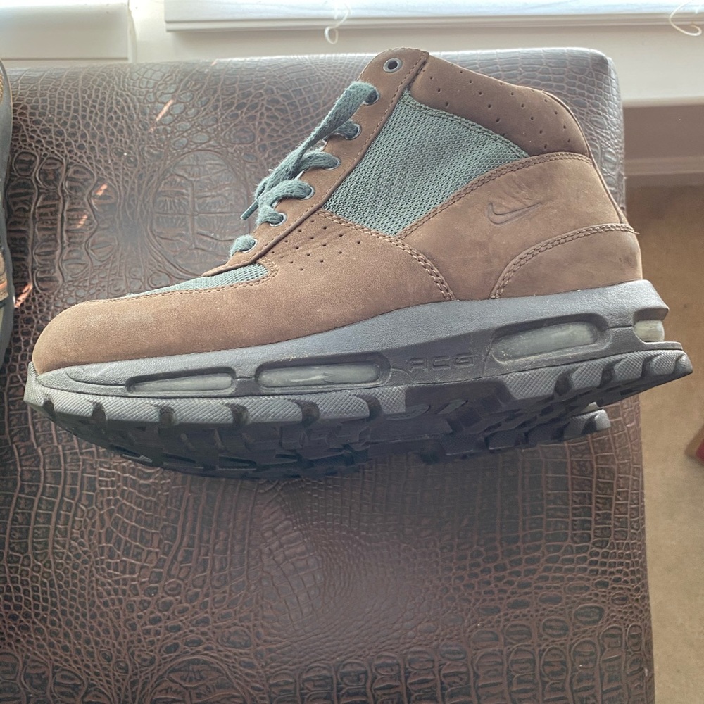 Men boots 6